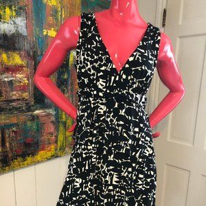 NY&Co black and white work dress, sleeveless